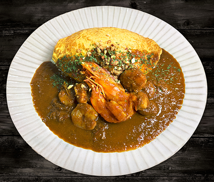 シーフードオムカレー